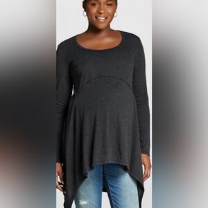 Liz Lange for Target Dark Gray Knit Long Sleeve asymmetrical maternity top